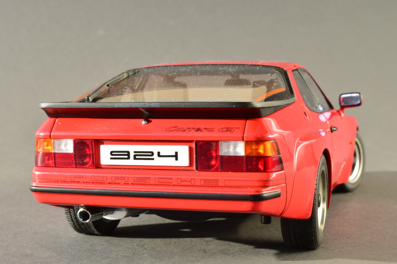 Illustration for article titled Teutonic Tuesday: AUTOart Porsche 924 Carrera GT